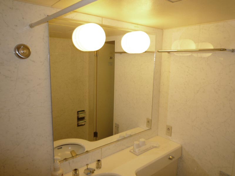 浴室鏡交換、くもり止めヒーター交換