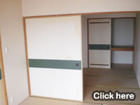 仕切られた部屋