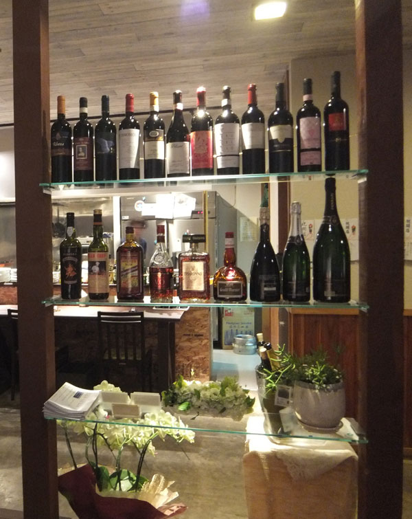 ワイン飾り棚