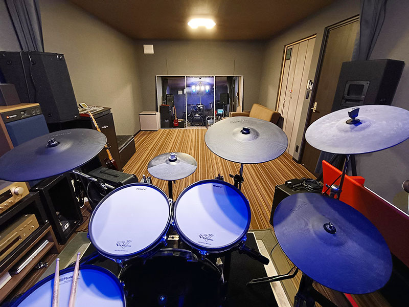 防音工事後　ドラム位置から