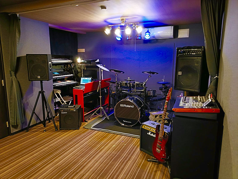 防音工事後　楽器セッティング後