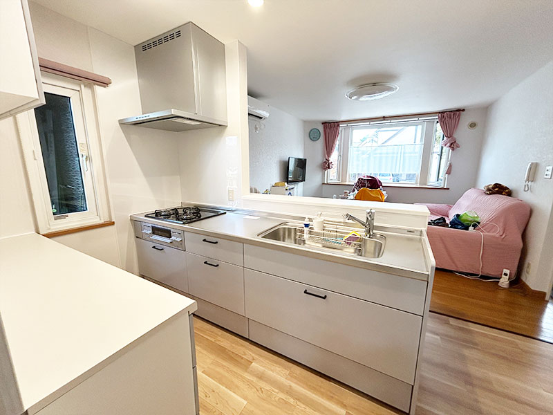 交換後のキッチン01