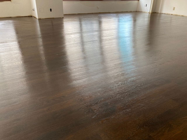 ダンススタジオ床フローリング施工後