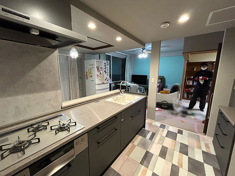 キッチン奥から撮影